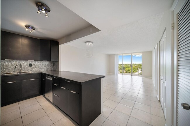 Photo - 16740 NE 9th Ave Unit 609