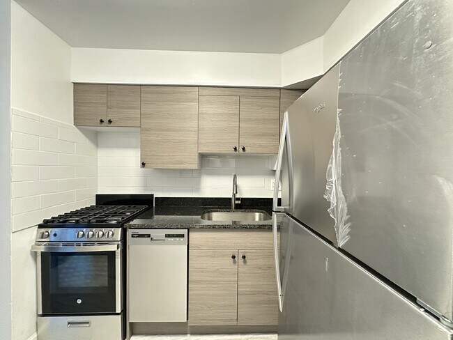 Photo - 6705 N California Ave Unit N2