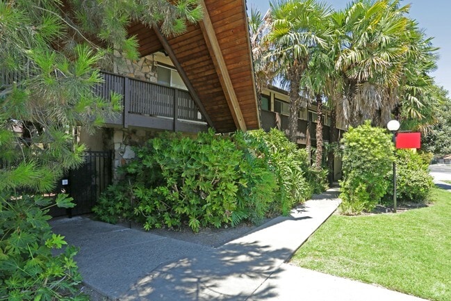 Pacific Palms
