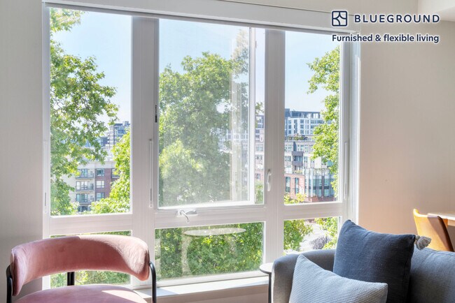 Photo - 10595 Main St Unidad SI FL6-ID613