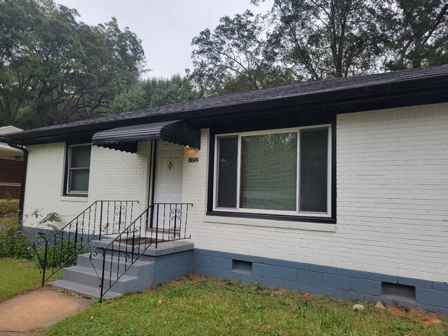 Building Photo - 1952 Pinedale Pl Rental