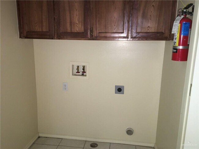 Photo - 9 Angus St Unit B