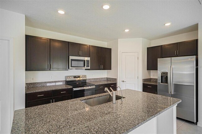 Photo - 2871 Silver Scallop Lp