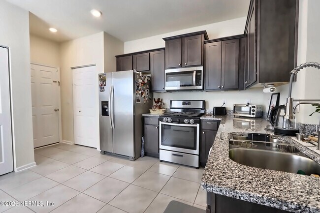 Photo - 85 Temple Dr
