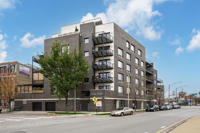 Photo - 1157 W Erie St Condo Unit 6PH
