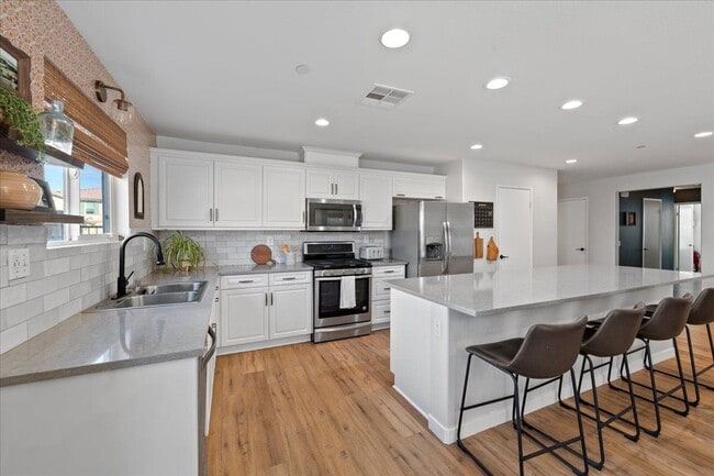 Photo - 14373 Lorado Way
