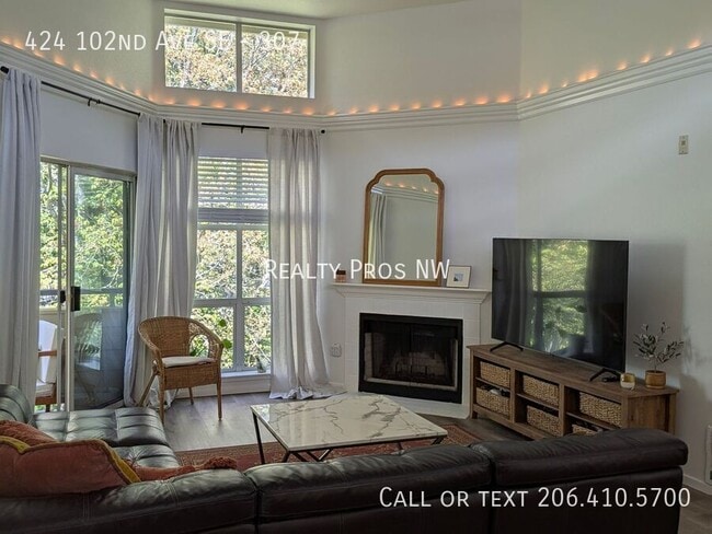Photo - 424 102nd Ave SE