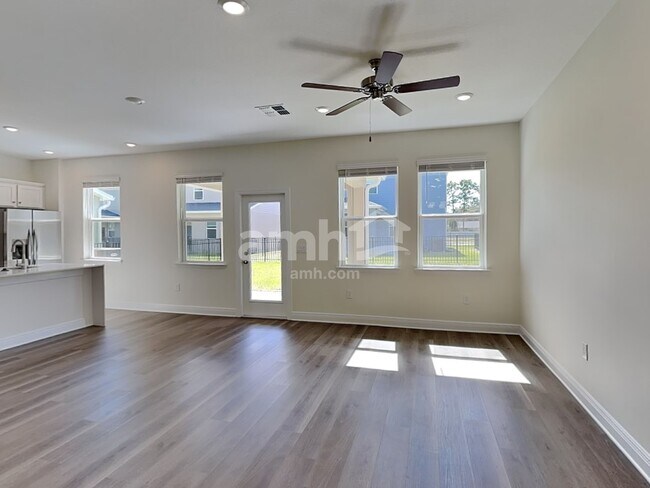 Photo - 5987 Sycamore Pl St