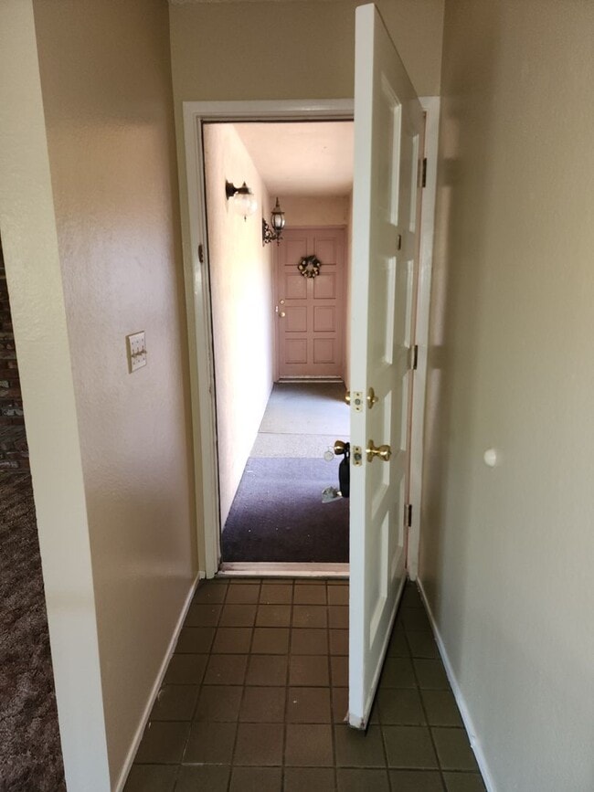 Photo - K1329-1331RA Unit 1329