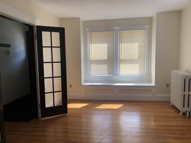 Building Photo - 51 Breck Ave Unit 51 Rental