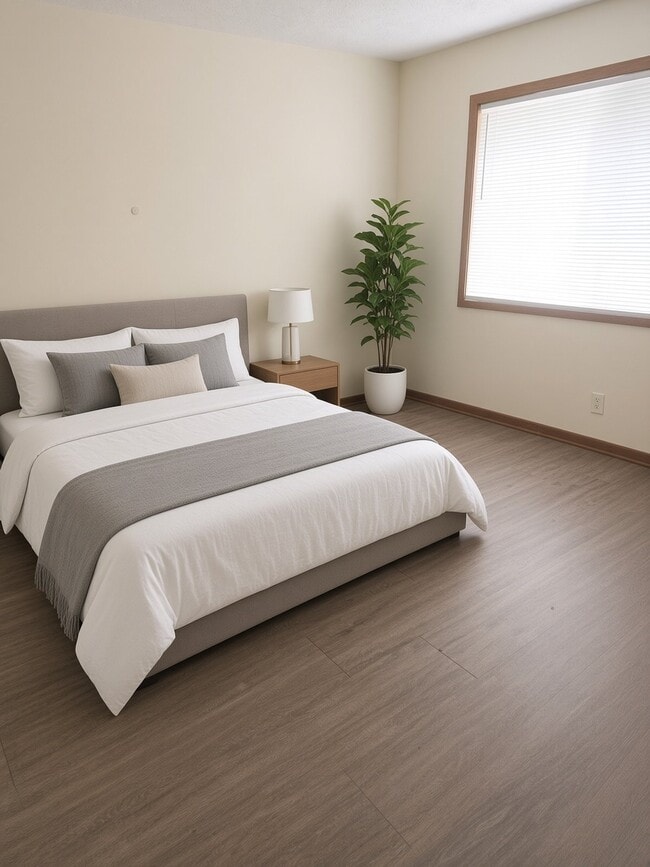 2400 Beverly Hills Dr Unit 3