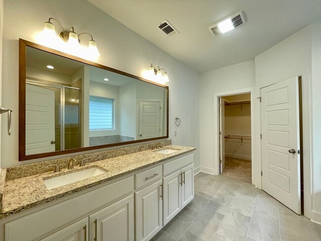 Photo - 25279 Burlington Dr