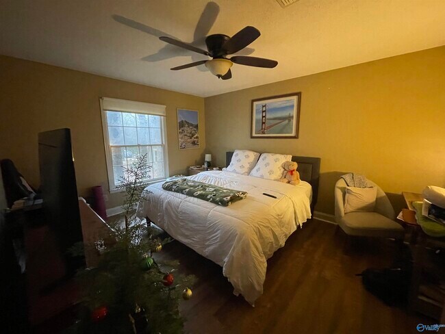 2008 Woodlawn Dr SW Unidad 2008