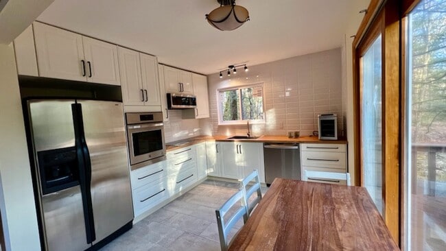 Building Photo - 15 Norfolk Ct Rental