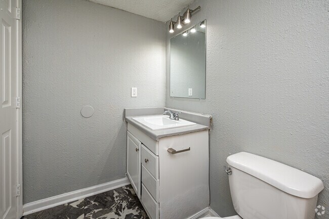 3BR, 2BA - 1,200SF - Primary Bathroom