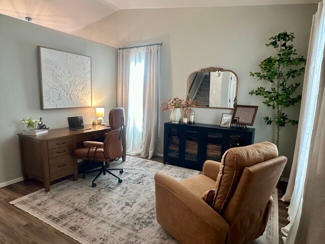 Photo - 10880 Longs Peak Ln