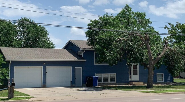 Photo - 3104-3106 S Marion Rd