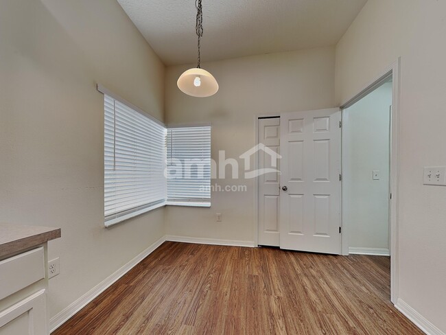 Photo - 4306 Reynolds Oaks Pl