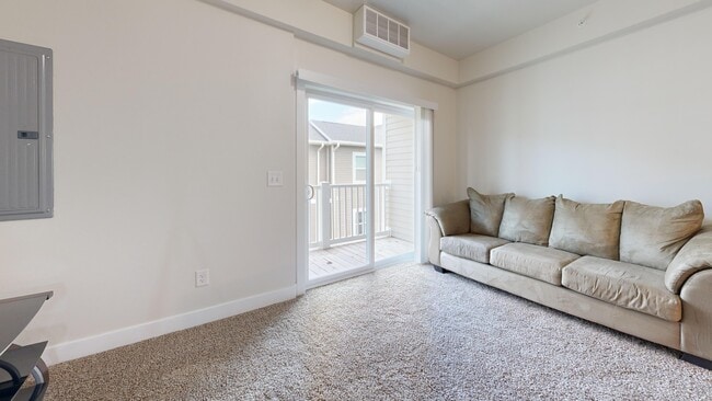 Photo - Auburn Ridge