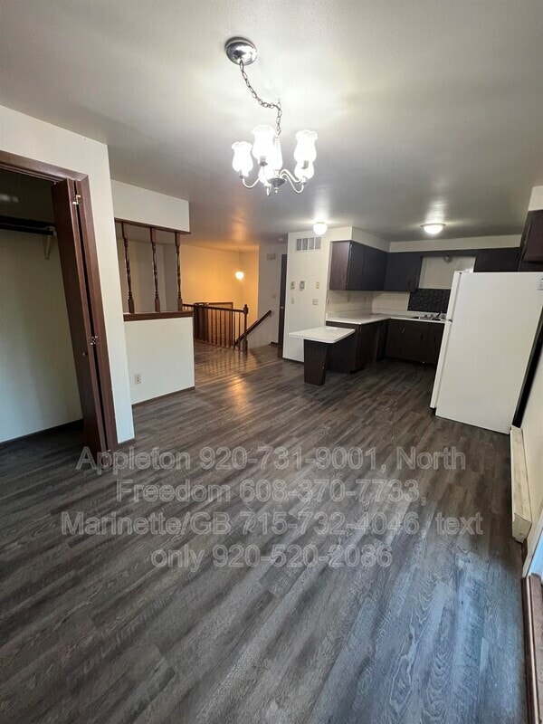 Photo - 496 Cedar St