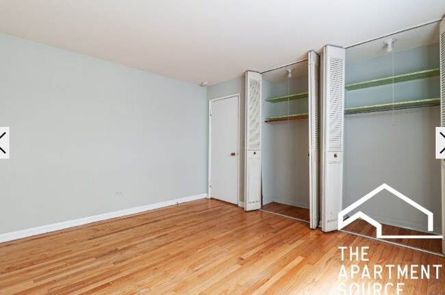 Photo - 510 W Briar Pl Unit 4