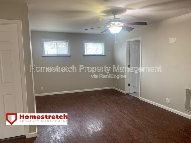 Photo - 7743 Genesta St