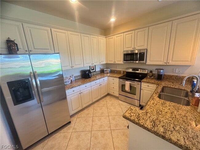 Photo - 11908 Izarra Way Unit 7003