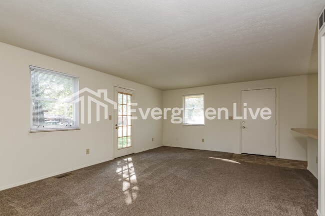 Photo - 8197 Mount Washington Dr