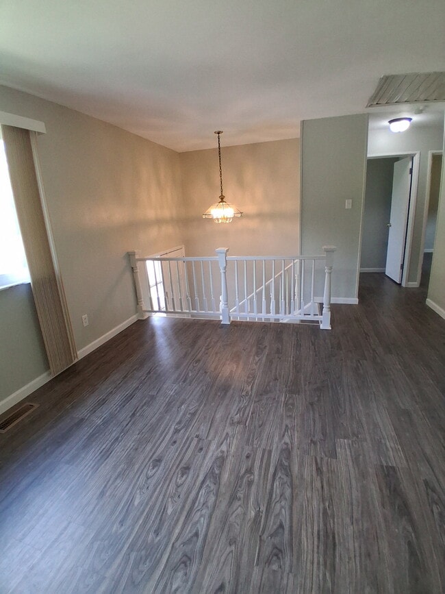 Photo - 1864 Schulte Hill Dr