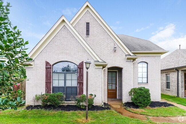 Building Photo - 6941 Raleigh Lagrange Rd Rental