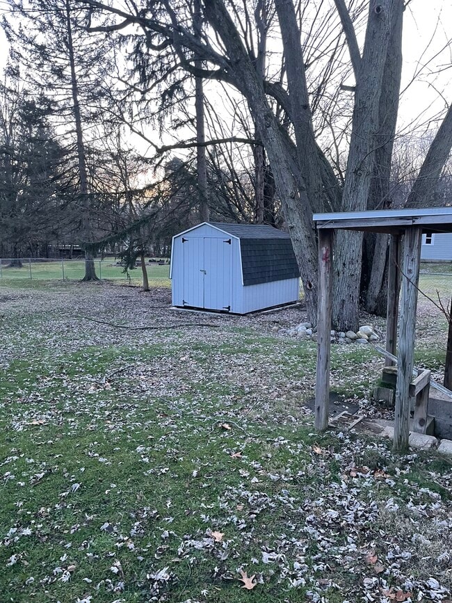 Photo - 2501 Edgewood Dr