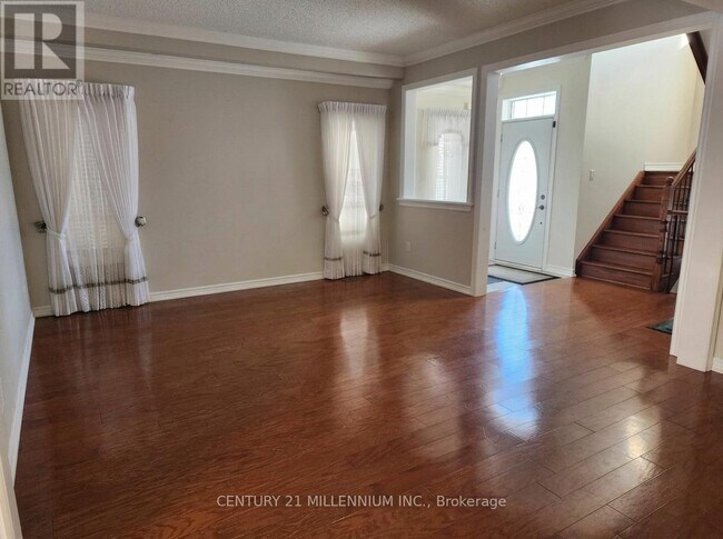 Photo - 524 Davis Dr