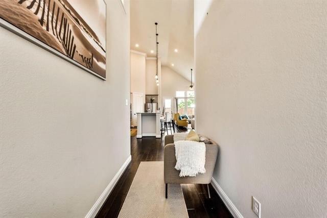 Photo - 900 Nathanael Greene Ct