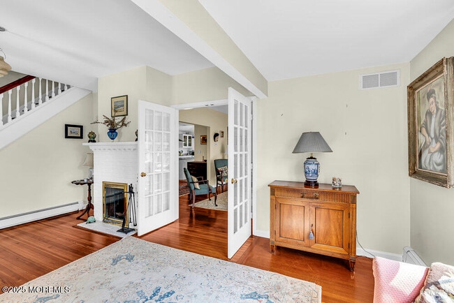 Photo - 600 St Clair Ave