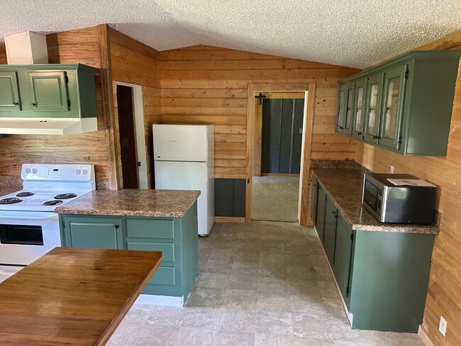 Photo - 261 Beaubouef Rd