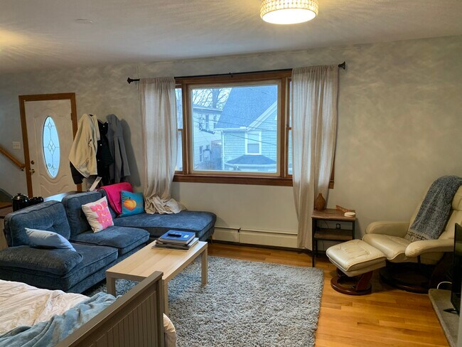 Photo - 42 Gerrish St Unit 1