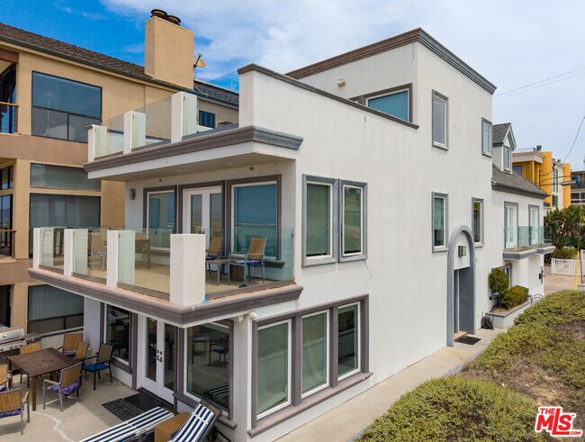 6419 Ocean Front Walk