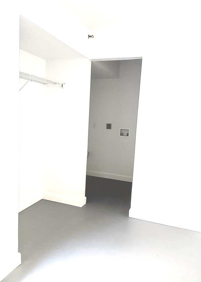 Photo - Gran Creûx Estate