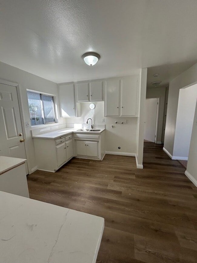 Photo - 3511 Unit 01