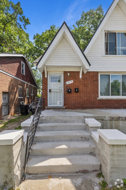 Building Photo - 15716 Cherrylawn St Unit 1 Rental