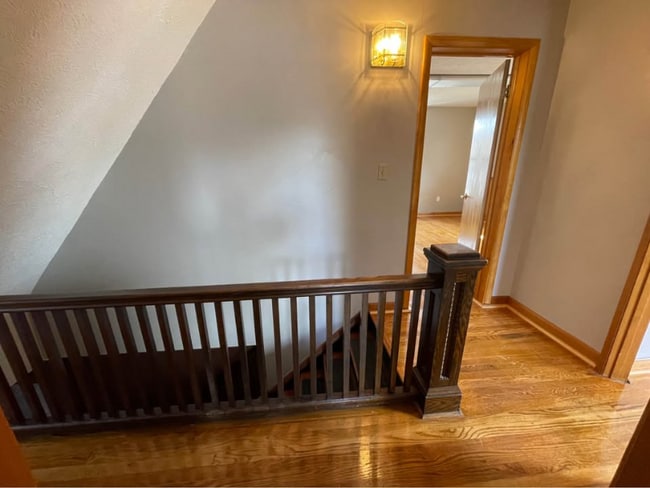 Photo - 307 N Main St