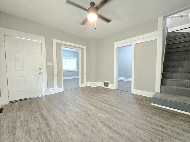 Photo - 234 Studebaker St