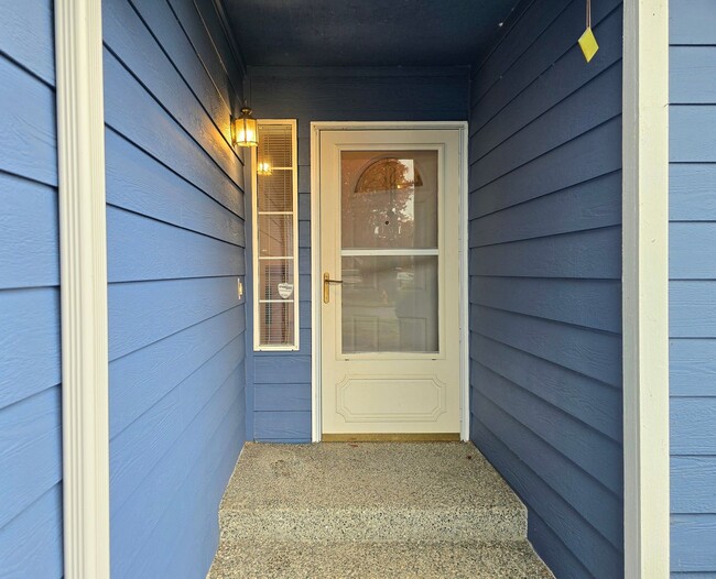 Photo - Lovely 3 Bedroom Marysville Rambler Available NOW!