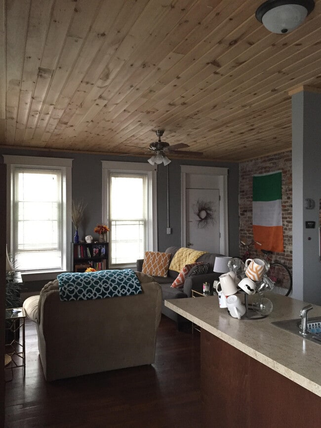 Photo - 1105 Main St Unit Apt. B