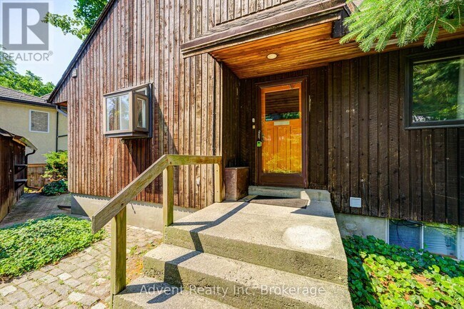 Photo - 74 Don River Blvd