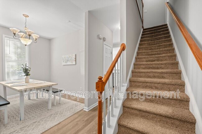 Photo - 11339 Dundarrach Ln