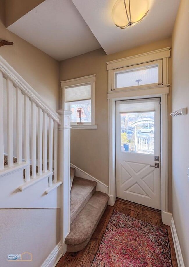 Photo - Beautiful 2B/2.5B Historic Home on Pearl Street