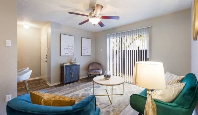 Photo - Holbrook Apartment Homes