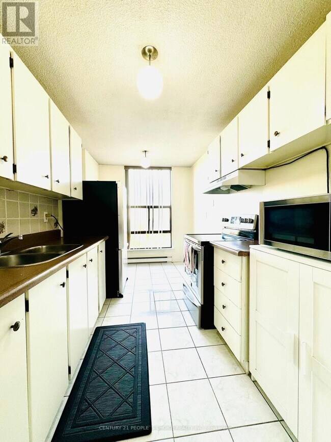 Photo - 21 Knightsbridge Rd Unit 1205