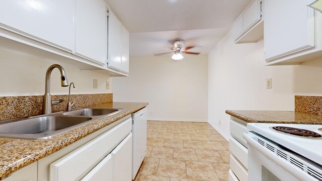 Photo - 19531 E Cienega Ave